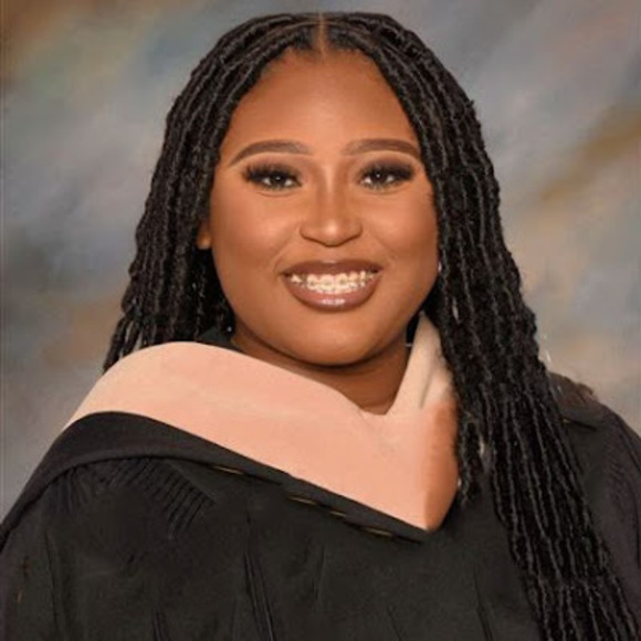 Meet your Posher, Catherine - Picture 1 of 1